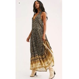 NWT Spell and the Gypsy Collective Dahlia dress S